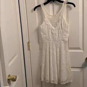 White lace dress